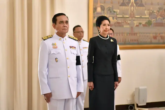 พล.อ.ประยุทธ์ จันทร์โอชา และ รศ.นราพร จันทร์โอชา