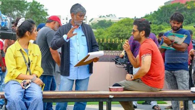 నటులతో దర్శకుడు చంద్రశేఖర్ ఏలేటి