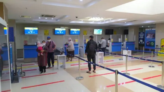 Карантинден кийинки биринчи аба каттамдын жүргүнчүлөрү