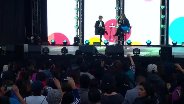 Carmen Aristegui y Carolina Robino