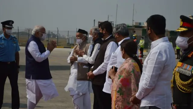 मोदी पुणे दौऱ्यावर