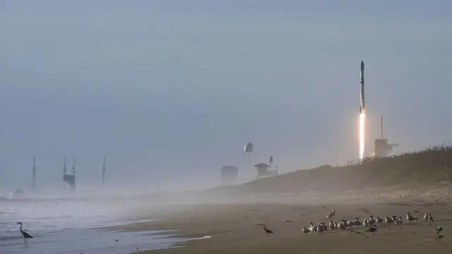 Запуск спутников Space X