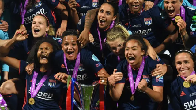 "Ліон Олімпік"