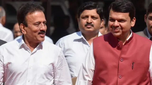 गिरीश महाजन आणि देवेंद्र फडणवीस