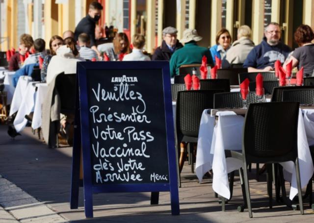 Restaurantes na França exigem passaportewhatsapp onebetvacina logo na entrada