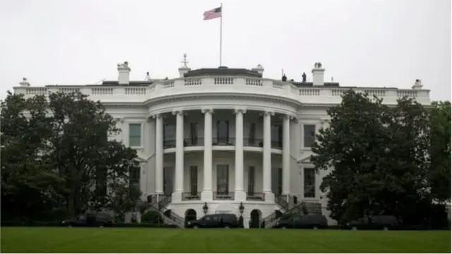 व्हाईट हाऊस