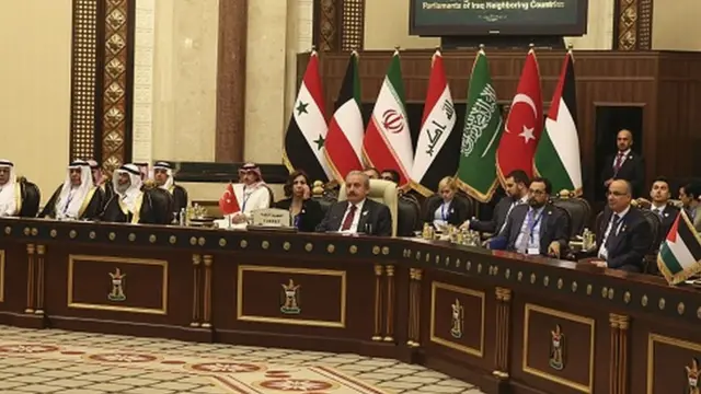 عراق میں علاقائی کانفرنس