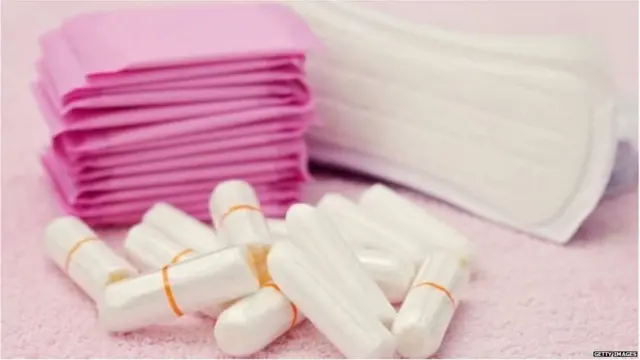 सेनेटरी पैड और टैम्पून