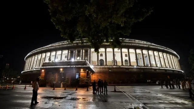 పార్లమెంటు