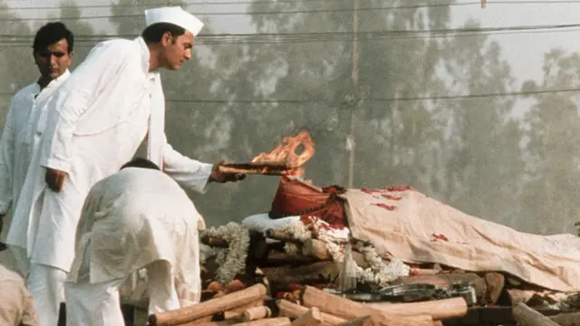 इंदिरा गांधी