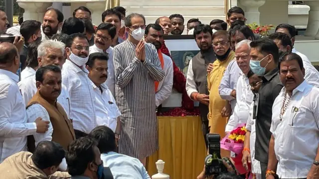 उद्धव ठाकरे