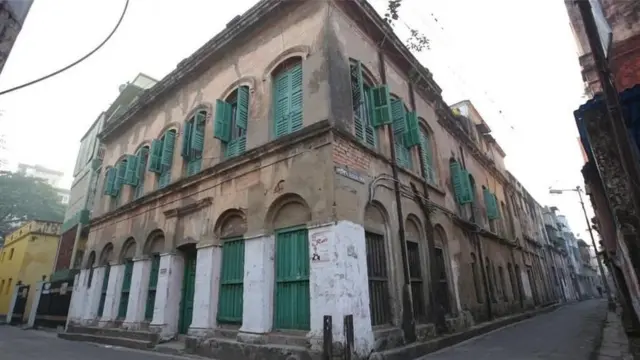 कोलकाता की पुरानी इमारतें