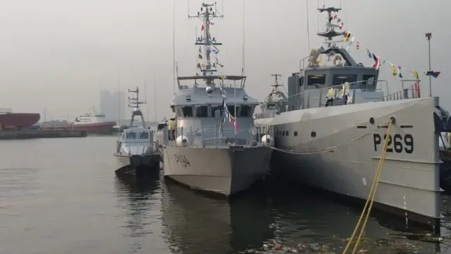 Some of di boats Buhari commission