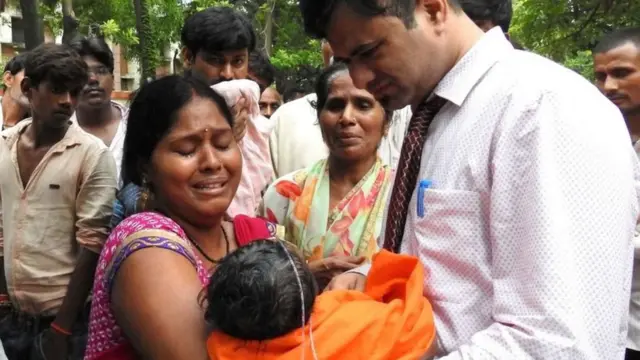 கோரக்பூர் அரசு மருத்துவமனையில் மீண்டும் 42 குழந்தைகள் மரணம்