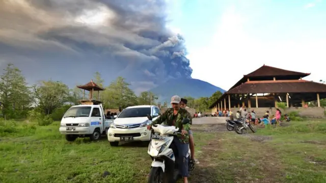 பாலி எரிமலை சீற்றம்