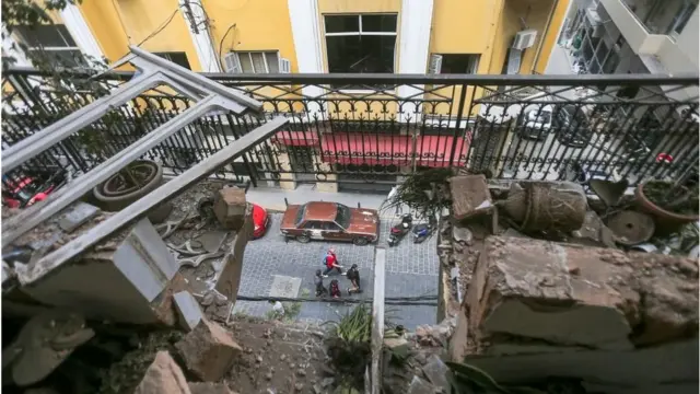 من شارع الجميزة المنكوب