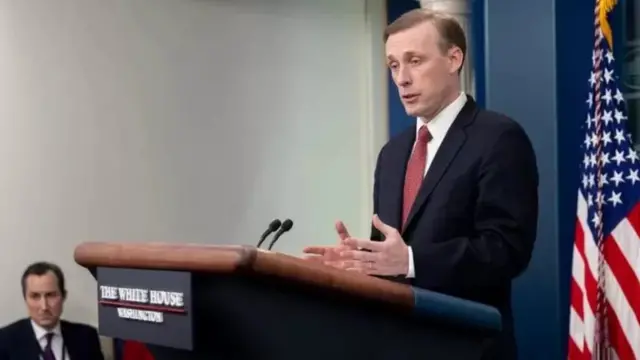 ਅਮਰੀਕਾ ਦੇ ਰਾਸ਼ਟਰੀ ਸੁਰੱਖਿਆ ਸਲਾਹਕਾਰ ਜੇਕ ਸਲੀਵਨ ਨੇ ਕਿਹਾ ਕਿ ਰੂਸ ਨੇ ਉਸ ਜਨਰਲ ਨੂੰ ਨਿਯੁਕਤ ਕੀਤਾ ਹੈ, ਜਿਸ ਨੂੰ ਸੀਰੀਆ ਦਾ ਕਸਾਈ ਕਿਹਾ ਜਾਂਦਾ ਹੈ।