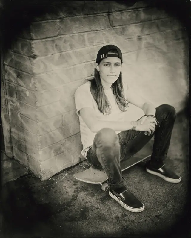 портрет скејтерке