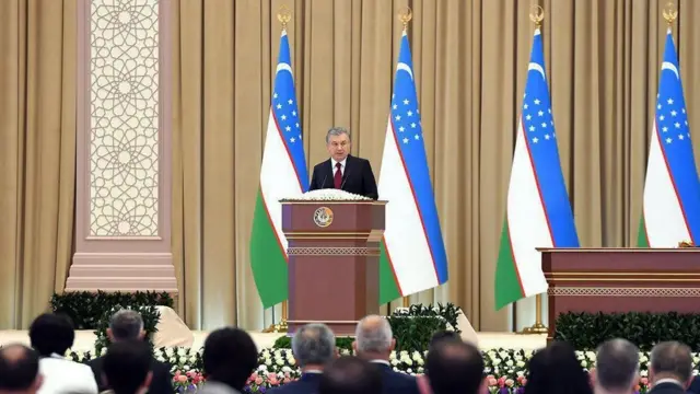 Президент Мирзиёевнинг ўқитувчилар байрами муносабати билан ташкил этилган тадбирдаги чиқиши