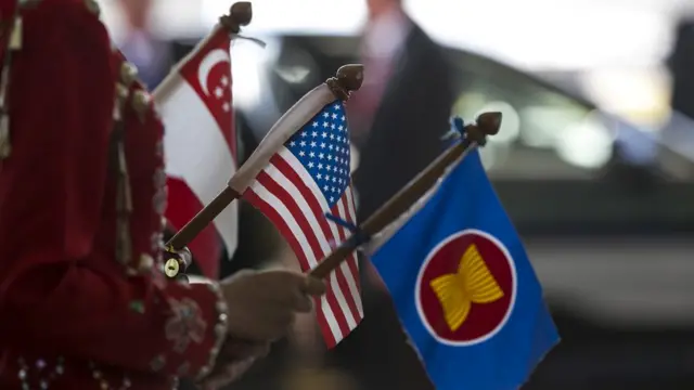 ธงอาเซียน สหรัฐฯ