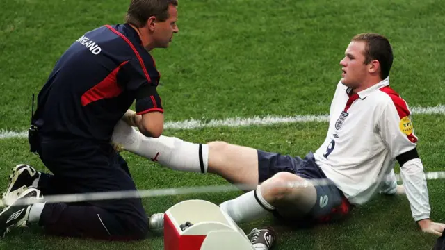 Rooney lesionado frente a Portugal