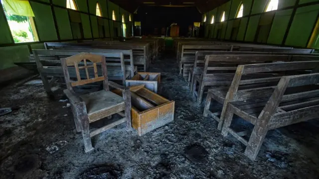 ပန်ဒေါင်း ကချင်နှစ်ခြင်းခရစ်ယာန် ကျောင်းတော်ရဲ့ မြင်ကွင်း