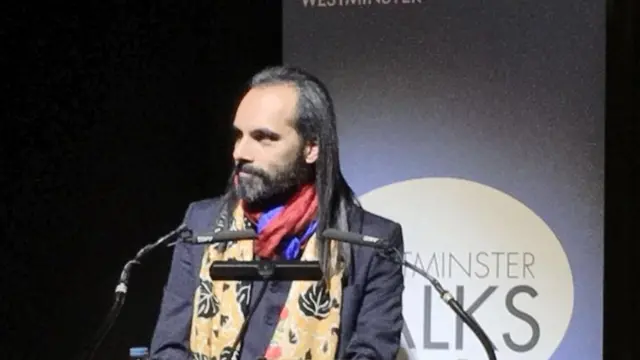 伦敦西敏寺大学政治与国际关系学系主任、中印问题专家迪比亚什·阿南德