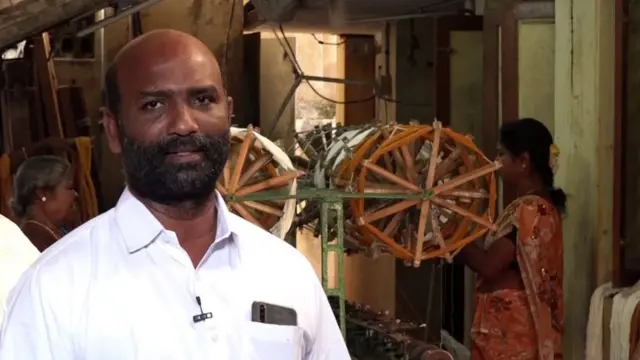 கைத்தறி நெசவாளர்கள்
