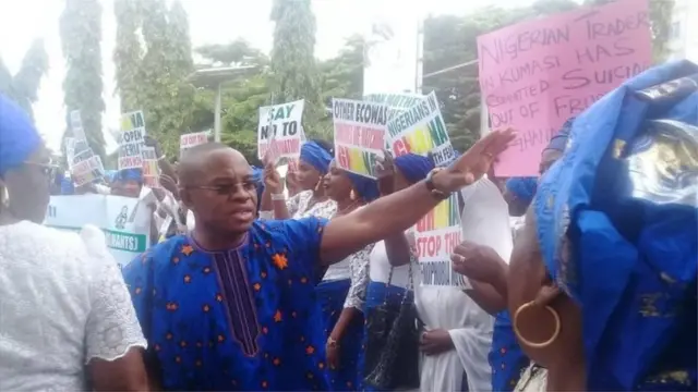 National Association of Nigerian Traders don bin protest for Ghana for 2018