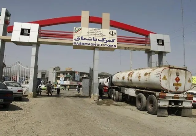 مرز رسمی باشماق مریوان در کردستان یکی از مهمترین مرزهای رسمی زمینی ایران با اقلیم کردستان عراق به شمار می‌آید