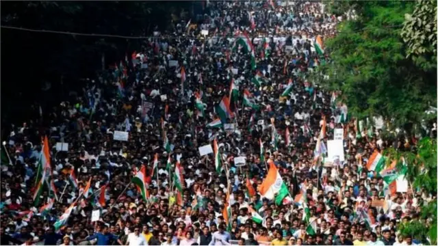 నిరసనలు