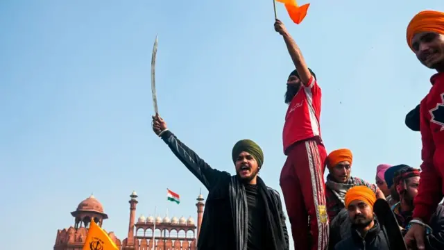 शेतकरी ट्रॅक्टर आंदोलनाचे हे 10 फोटो तुम्ही पाहिलेत का?