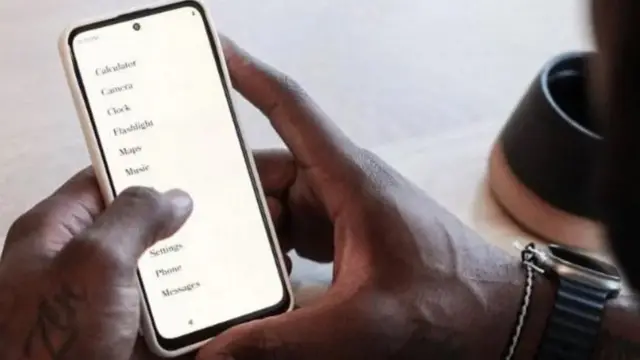 Wisephone dozvoljava samo određene funkcije