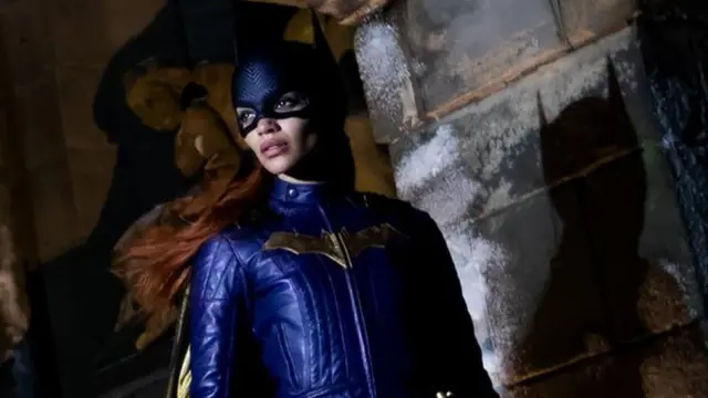 Leslie Grace en el papel de Batichica