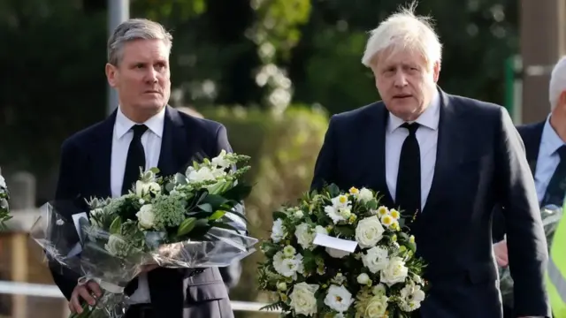 Labour Sir Keir Starmer and Mr Johnson lay flowers and pay tributes on Saturday for di scene of di attack