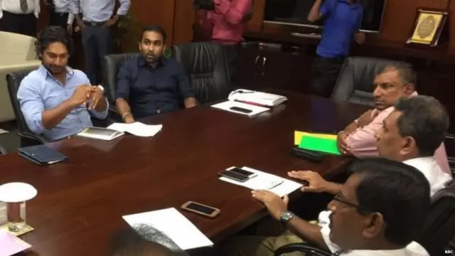 ක්රිකට් ක්රීඩාව දියුණු කිරීමට මහේල යෝජනාවලියක්ද ඉදිරිපත් කළේය.