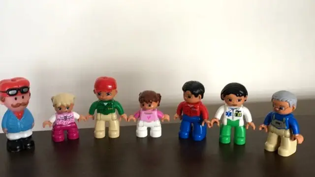 Игрушечные человечки