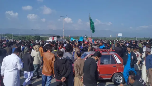 فیض آباد دھرنا