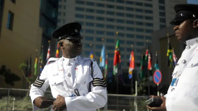 Policías en Trinidad y Tobago