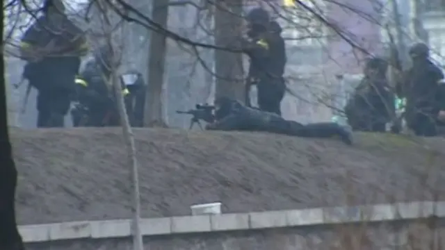 Снайпери на вул. Інститутській у Києві. 2014 рік