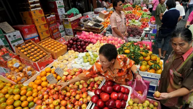 ตลาดผลไม้ในไทย