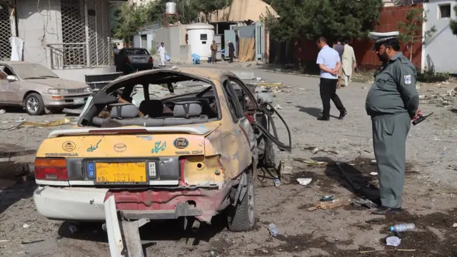 سيارة متفجرة.