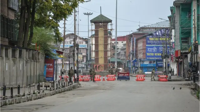 લાલચોકની તસવીર