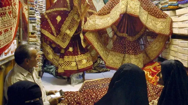 नोटबंदी, 500 और 1000 के नोटों पर रोक