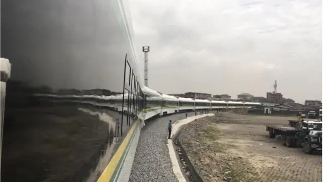 "Buhari in Lagos": [Muhammadu Buhari] 'June 10 Ebute Metta train project commissioning'