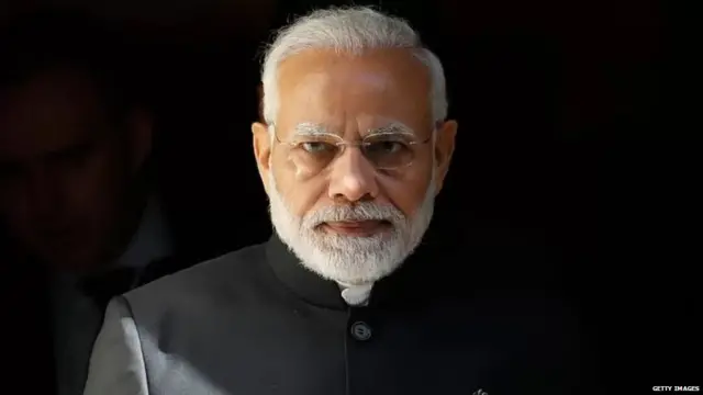 नरेंद्र मोदी