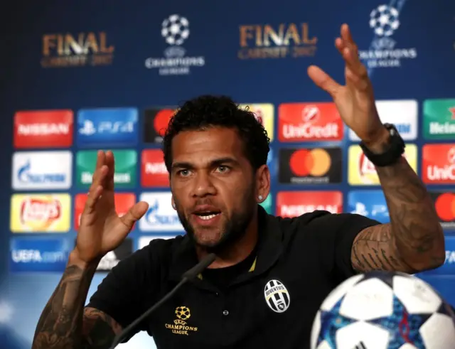 Dani Alves