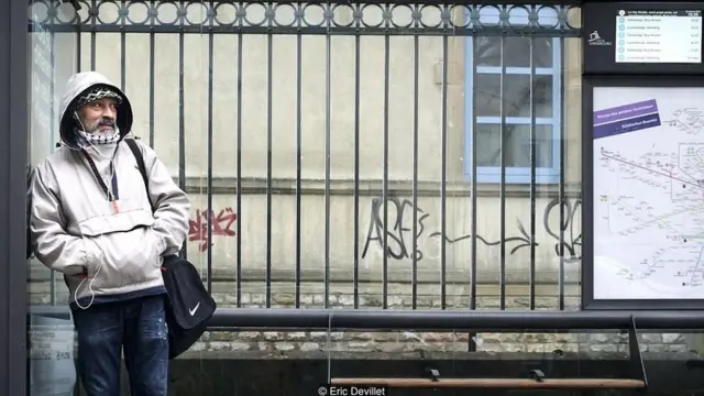 पब्लिक ट्रांसपोर्ट