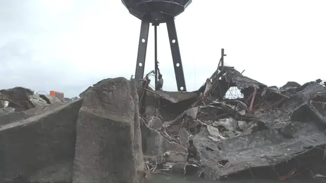 Ihe a kpụrakpụ dara ada