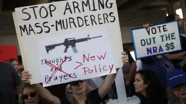 अमरीका में गन कंट्रोल